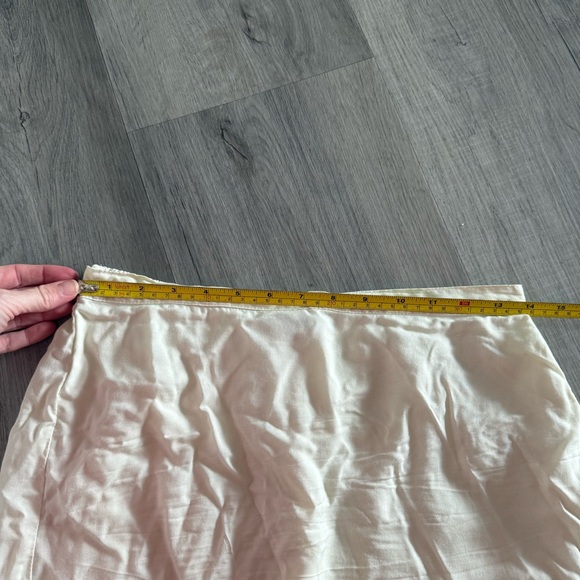 Merritt Charles High Low Skirt - Picture 6 of 7